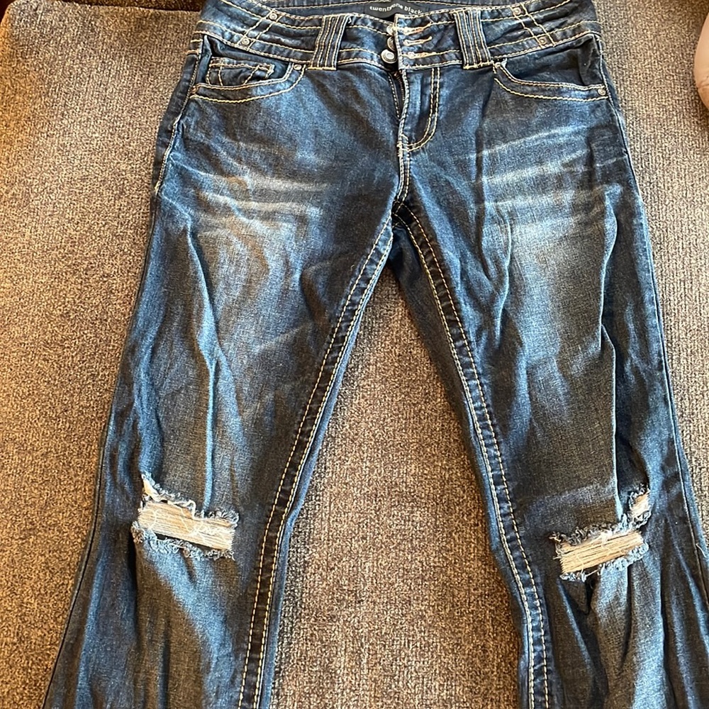 Rue 21. Size 7/8R. Like New!